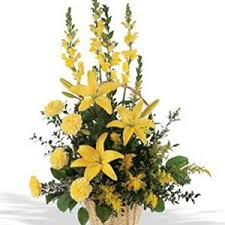 Send flowers to india same day: Inspiration For Shape And Focal Points Flowers Flower Vase Arrangements Container Flowers Flower Arrangements