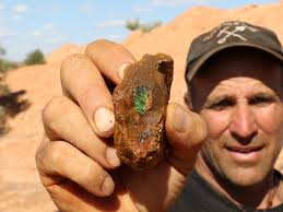Watch Outback Opal Hunters
