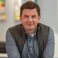 Jennifer Huestis's Instagram, Twitter & Facebook