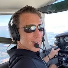 Janis Seabolt's Instagram, Twitter & Facebook