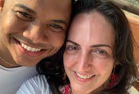 Representaré la doctrina de la seguridad democrática la congresista uribista lanzó sus cartas y dio pistas de cómo. Fotos Maria Fernanda Cabal Y Su Foto Vestido De Bano Con Miguel Polo Polo La Fm