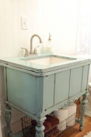 Be sure to do some research and select one speaking of small bathrooms, this standing bathroom vanity in antique coffee is perfect for those who like vintage and classic look. 29 Vintage And Shabby Chic Vanities For Your Bathroom Digsdigs