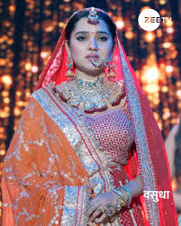 Watch #Vasudha, Monday to Friday at 11 PM, only on #ZeeTVME, @nausheenalisardar @iampriyathakurr @abhishekly