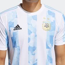 Nas últimas décadas, a seleção argentina substituiu o uruguai como ícone de uma enorme as três camisas acima são da argentina, porém a de número 10 é uma camisa comemorativa ao título. Novas Camisas Da Selecao Da Argentina 2020 2021 Adidas Mdf