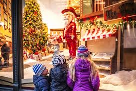 11 Behind The Scenes Secrets Of Holiday Window Display Designers Mental Floss