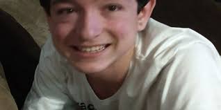 Community rallies behind autistic teen snubbed by school