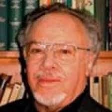 Lisa Lodwick's Instagram, Twitter & Facebook