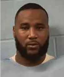 Utica man arrested after attempting to flee from police