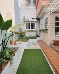 Manfaatkan pekarangan belakang dengan 4 konsep desain taman belakang rumah yang akan memberi tambahan kenyamanan. 9 Desain Taman Indoor Mini Terbaru Rumah Kecil Jadi Asri Rumah123 Com