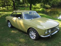 Image result for Giallo 1976 Alfa-Romeo