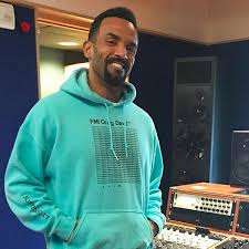 Craig david — heartline 03:12. Craig David Craigdavid Follows Up His Recently Released Single Heartline With The Brand New Social Media Infused Offering Fortheg Pop Singers Singer T Line