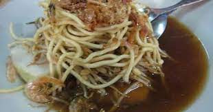 Lontong Mie Saian Yg Satu Ini Hampir Mirip Dg Lontong Balap Jelas Beda Karena Rasa Dan Isinya Juga Beda Walau Bahan Dasaf Sama Lontong Mie Cabai Udang Bawang