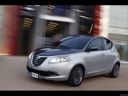 2012 Lancia Ypsilon Wallpaper