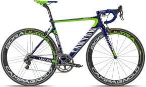 Epingle Par Zhecho Kolev Sur Velo Route Tour De France Illustration Velo Idees Velo