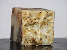 Voila Le Savon A Froid Atlas De Www Viserlalune Fr Huile De Tournesol Huile De Coco Beurre De Karite Huile De Col Savon A Froid Beurre De Karite Jojoba
