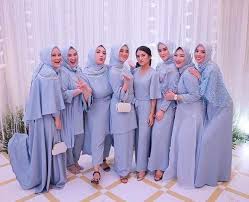 Media busana muslim produksi indonesia merambah kota london setelah semua. Jomkita On Twitter Jomkitakongsi Koleksi Baju Bridesmaids Yang Sangat Cantik Jomkita Korang Yang Nak Kawen Tuh Boleh Dah Usha Usha Design Baju Untuk Geng Bridesmaids Korang Https T Co Nztuoq57fw