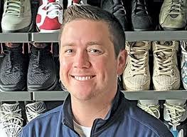 Shane Dever's Instagram, Twitter & Facebook