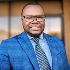 Below please find Daniel Estime's L-Card https://lnkd.in/gTrHMR8