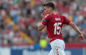 Joakim mæhle scouting report table. Atalanta Pushing Ahead For Genk S Maehle The Details Of The Transfer