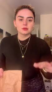 Nina AbuKahok (@abukahok)