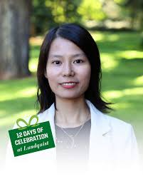 Lundquist College of Business