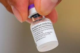 Se trata de una empresa farmacéutica estadounidense con sede central en nueva york que se dedica al desarrollo y asimismo, también puede producirse hinchazón en la zona donde se administró la vacuna. Covid 19 En Mayo Llegaran Al Peru 450 000 Vacunas De Pfizer Por Semana
