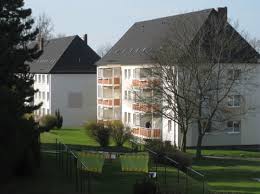Wir geben ihnen einen überblick an passenden wohnungen in ihrer wunschstadt, von privat und von maklern. Wohngebiete In Limbach Oberfrohna Wohnungen Mietwohnungen Garagen Stellpatze