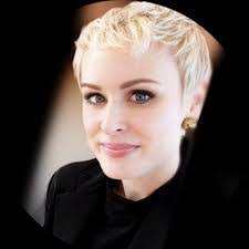 Jenna Vann's Instagram, Twitter & Facebook