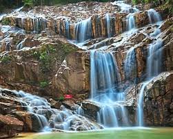 Jarak antara air terjun sungai bantang dengan bandar segamat iaitu lebih kurang 64 km. Sungai Pandan Waterfall Offers Visitors To Kuantan A Refreshing Escape The Star