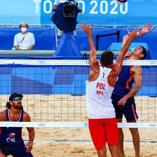 El tricampeón mundial lázaro álvarez (57 kg) fue uno de los púgiles que escalaron el ring de la kokugican arena, y apenas. Ro5 Lswztga49m