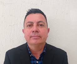 Elio Leon's Instagram, Twitter & Facebook