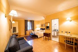 PHI HOTEL CANALGRANDE MODENA 4* (Italia) - da 123 € | HOTELMIX
