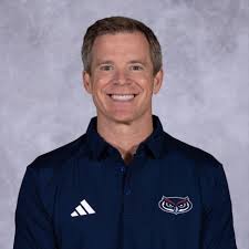 Dusty May: New Wolverine Basketball Coach Shows Why He Can Bring Back the  Good Times