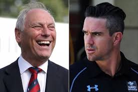 Kevin Pietersen deeply unimpressed with Colin Graves after denials over  England recall promises