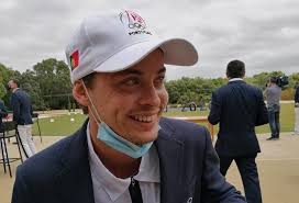 Portugal conquistou até hoje 23 medalhas em jogos olímpicos. Gustavo E O Primeiro Skateboarder Portugues Nos Jogos Olimpicos Bom Dia Suica