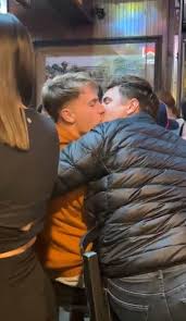 Dan Ellis on X: What a day for gay Twitter t.co1aArC6vsjq  X