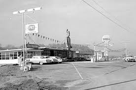 Kingsport Tn The Gas Station Is Long Gone But The Big Indian Still Remains Tennessee Usa Appalachia Kingsport Tennessee