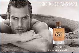 Acqua di gio se lanzó en 1996. Jason Morgan Takes A Swim For Giorgio Armani Acqua Di Gio Absolu Campaign Fragrance Campaign Armani Fragrance Acqua Di Gio