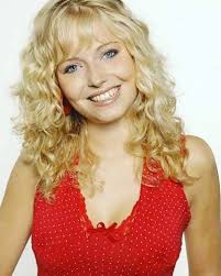 Révélée en 2006 dans l'émission de tf1, la jeune femme a succombé vendredi à une maladie rare contre laquelle elle luttait. Bvswm2rwpgxswm