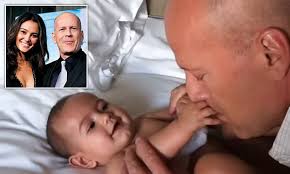 Bruce Willis dotes