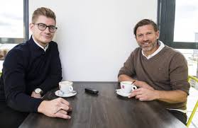 Football statistics of jesper blomqvist including club and national team history. Jesper Blomqvist Goes From Man Utd Star To Opening Up And Making Pizza At Stockholm Restaurant
