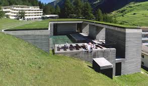 The vals valley is a roughly 16 kilometers long valley. Hotel Therme Vals Peter Zumthor Arkhitekton