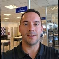 300+ perfiles de «Hernán Manuel»