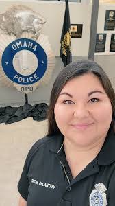 Shelly Pool's Instagram, Twitter & Facebook