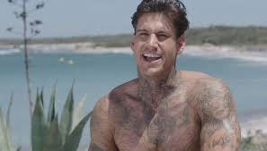Terry Walsh From Love Island Looks Suspiciously Like Ed Miliband
