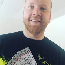 Danny Eggert's Instagram, Twitter & Facebook