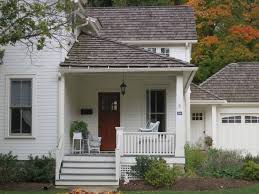 Step from the threshold down to the landing on both sides of the door. Front Porch Steps And Landing Redo Ideas Photos Houzz