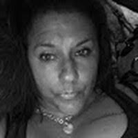 Denise Knott's Instagram, Twitter & Facebook