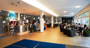 View deals for a&o berlin hauptbahnhof, including fully refundable rates with free cancellation. Drr Check Der A O Effekt Zur Itb A O Hostel Berlin Hauptbahnhof Deutsches Reiseradio German Travelradio