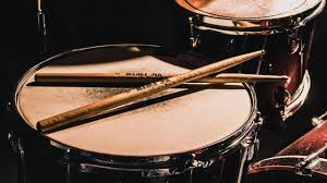 Namun apabila membutuhkan tempo perubahan pada musik. Pengertian Alat Musik Ritmis Fungsi Dan Jenis Jenis Alatnya Ragam Bola Com